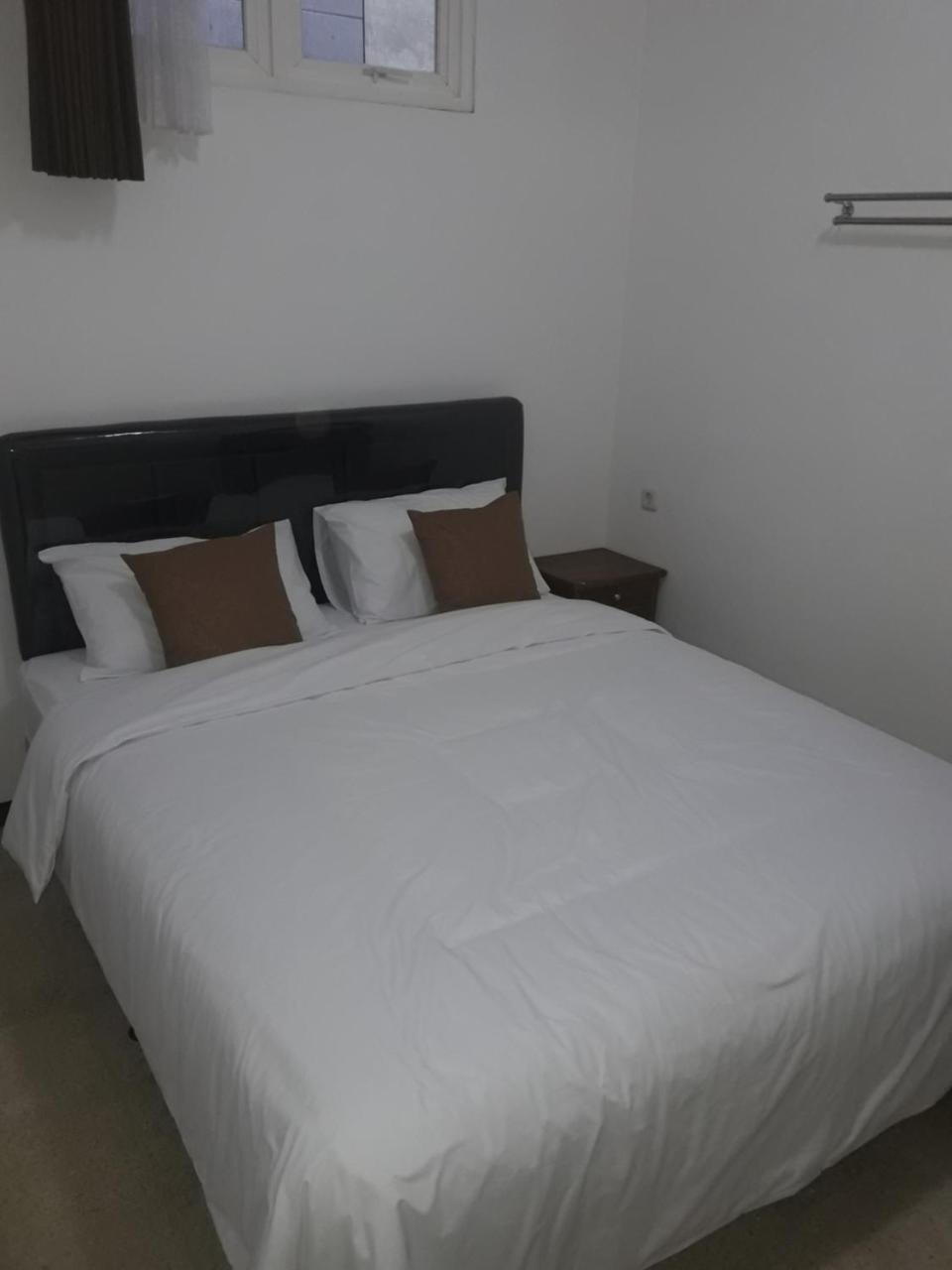 Hotel Menara Malang Exteriör bild
